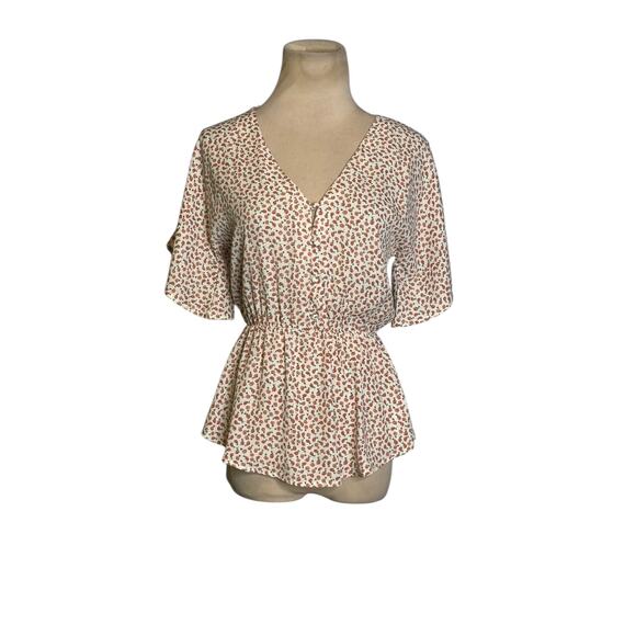 Sienna Sky White Red Floral V Neck Ruffle Blouse Size XS - Picture 10 of 12